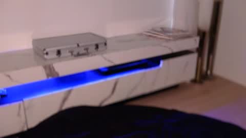 Rebecca online show from 11/07/25, 09:37