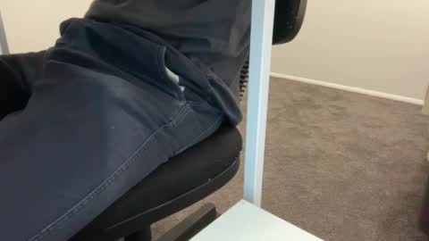 Snapshot of lilbenny05 chatting on 02/10/25, 11:34 lilbenny05 online show from 02/10/25, 11:34