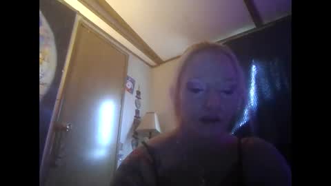 Snapshot of lilbit4u chatting on 03/06/25, 06:59 lilbit4u online show from 03/06/25, 06:59