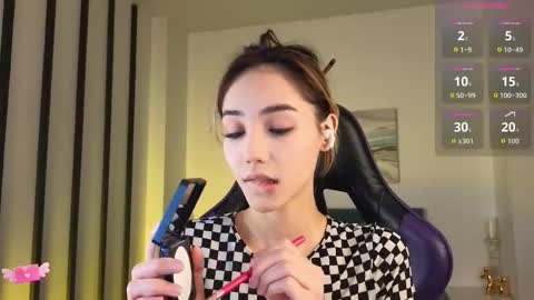 Hi im Yuki online show from 10/27/25, 05:11