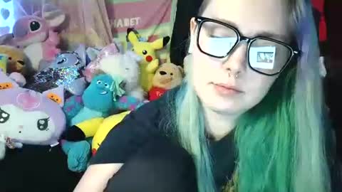 emily ryanson online show from 12/18/24, 05:00