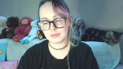 emily ryanson online show from 02/04/26, 12:49