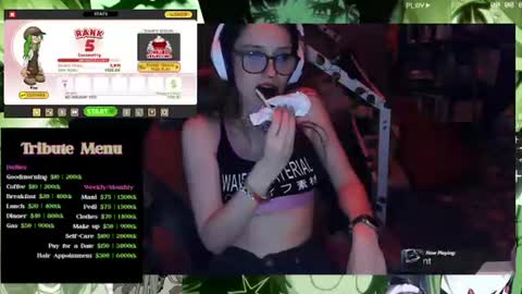 Snapshot of lilgoddessfae chatting on 06/10/26, 04:45 Stoni Fae online show from 06/10/26, 04:45