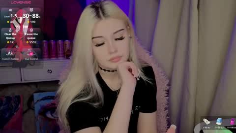 Snapshot of lilhornyprincess chatting on 04/21/26, 05:39 Nika and Lori online show from 04/21/26, 05:39