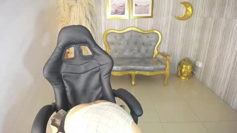 Lili online show from 03/12/25, 06:07