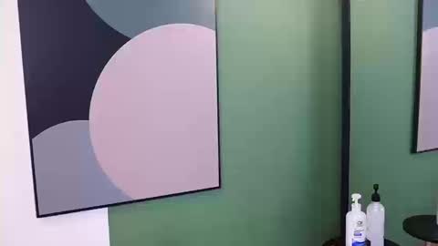 Lili  online show from 03/25/26, 01:17