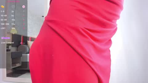 lili online show from 02/09/25, 04:40