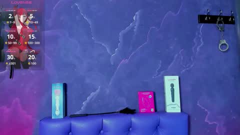 Lili  online show from 11/12/25, 07:35