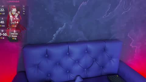 Lili  online show from 12/02/25, 07:09