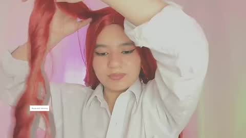 Lili online show from 11/25/25, 12:27