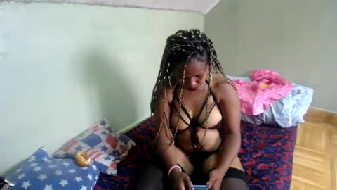 liliah online show from 02/05/25, 11:34