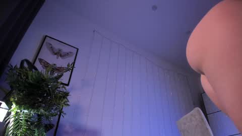 LIL online show from 02/06/25, 12:16