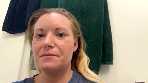 Snapshot of lilianaslilsecret chatting on 05/21/26, 07:48 LilianaX online show from 05/21/26, 07:48