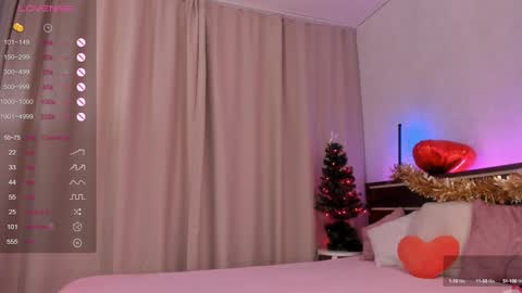 Snapshot of lilianedgars chatting on 01/03/25, 01:03 Lilian online show from 01/03/25, 01:03