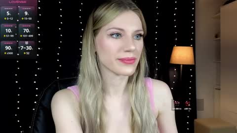 Snapshot of lilianna_wilde chatting on 12/01/24, 05:24 Anna online show from 12/01/24, 05:24