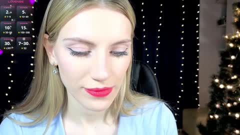 Snapshot of lilianna_wilde chatting on 01/03/25, 03:12 Anna online show from 01/03/25, 03:12