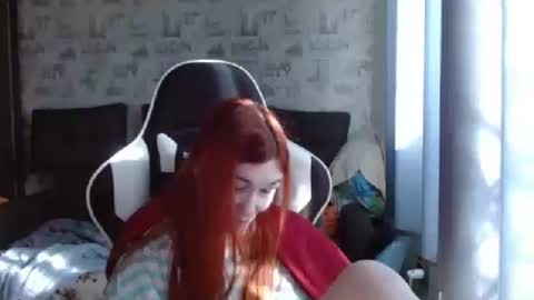 Snapshot of liliawoolf chatting on 02/18/25, 07:54 liliawoolf online show from 02/18/25, 07:54