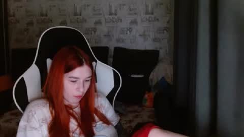 Snapshot of liliawoolf chatting on 02/21/25, 06:04 liliawoolf online show from 02/21/25, 06:04