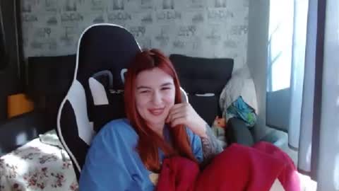 Snapshot of liliawoolf chatting on 02/23/25, 08:28 liliawoolf online show from 02/23/25, 08:28