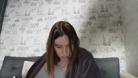 Snapshot of liliawoolf chatting on 09/27/25, 06:02 liliawoolf online show from 09/27/25, 06:02