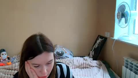 Snapshot of liliawoolf chatting on 10/07/25, 10:34 liliawoolf online show from 10/07/25, 10:34