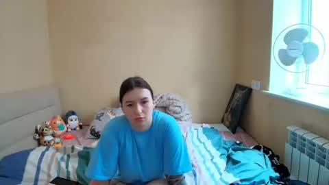 Snapshot of liliawoolf chatting on 10/11/25, 08:13 liliawoolf online show from 10/11/25, 08:13