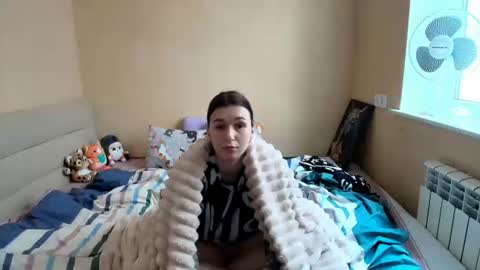 Snapshot of liliawoolf chatting on 10/13/25, 12:16 liliawoolf online show from 10/13/25, 12:16