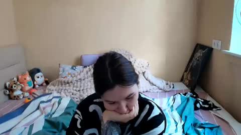 Snapshot of liliawoolf chatting on 10/15/25, 07:19 liliawoolf online show from 10/15/25, 07:19