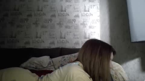 Snapshot of liliawoolf chatting on 10/20/25, 05:57 liliawoolf online show from 10/20/25, 05:57