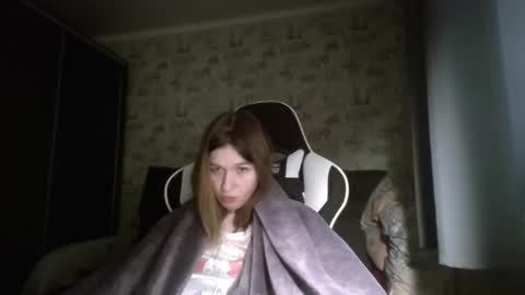 Snapshot of liliawoolf chatting on 11/07/25, 02:06 liliawoolf online show from 11/07/25, 02:06