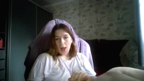 Snapshot of liliawoolf chatting on 11/11/25, 08:03 liliawoolf online show from 11/11/25, 08:03