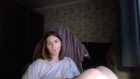 Snapshot of liliawoolf chatting on 11/13/25, 01:32 liliawoolf online show from 11/13/25, 01:32