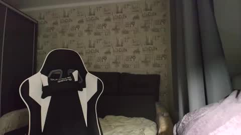 Snapshot of liliawoolf chatting on 12/02/25, 07:20 liliawoolf online show from 12/02/25, 07:20