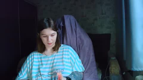 Snapshot of liliawoolf chatting on 12/03/25, 07:49 liliawoolf online show from 12/03/25, 07:49