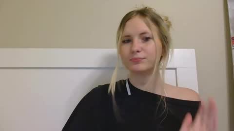 Snapshot of lilib2656 chatting on 05/02/26, 02:49 lilib2656 online show from 05/02/26, 02:49