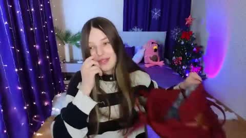 Lili Bakery online show from 12/10/24, 02:38