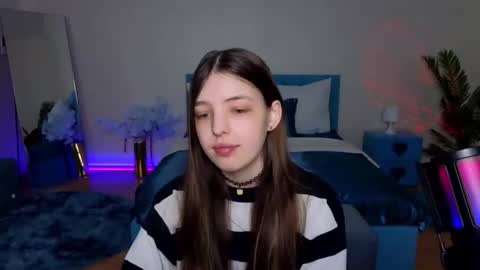 Lili Bakery online show from 03/10/26, 02:16