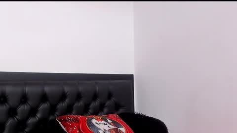 lilibluex online show from 12/14/24, 04:31
