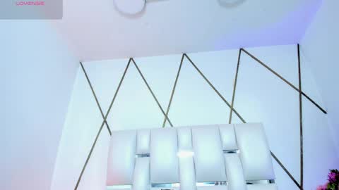 LIli cameron  online show from 04/10/26, 11:26