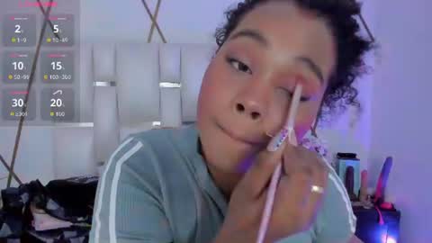 Snapshot of lilicameron_ chatting on 07/17/26, 11:39 LIli cameron online show from 07/17/26, 11:39