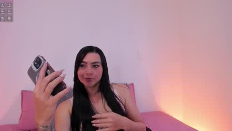   online show from 12/22/25, 08:50