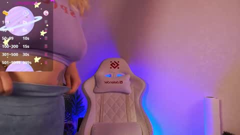 Snapshot of lilielfie chatting on 11/06/25, 07:09 lilielfie online show from 11/06/25, 07:09