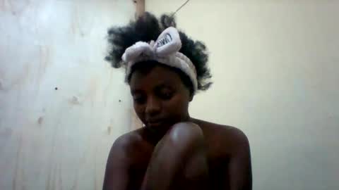liligal online show from 06/04/26, 04:51