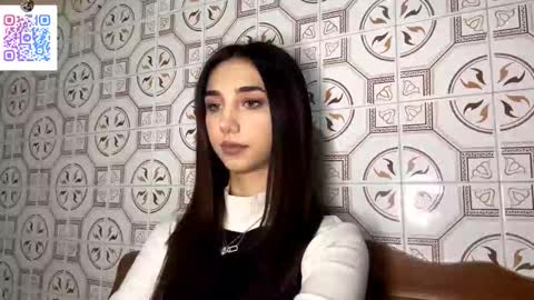 Lina online show from 12/16/25, 10:15