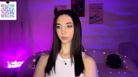 Lina online show from 03/23/26, 10:14