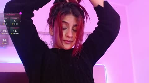 Snapshot of liliith_savett chatting on 01/28/25, 07:42 Lilith Savett online show from 01/28/25, 07:42