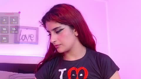 Snapshot of liliith_savett chatting on 02/05/25, 03:20 Lilith Savett online show from 02/05/25, 03:20