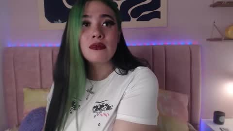 Snapshot of liliith_zeniith chatting on 03/25/26, 06:25 Liliith online show from 03/25/26, 06:25