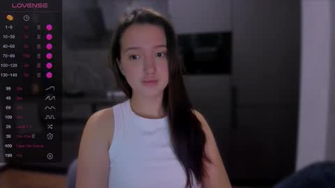 Snapshot of lililaluna chatting on 10/14/25, 05:36 ... online show from 10/14/25, 05:36