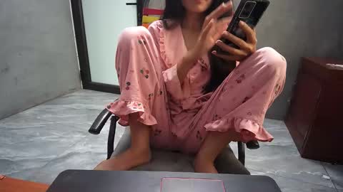 Snapshot of lililove88 chatting on 04/02/26, 01:47 lililove88 online show from 04/02/26, 01:47